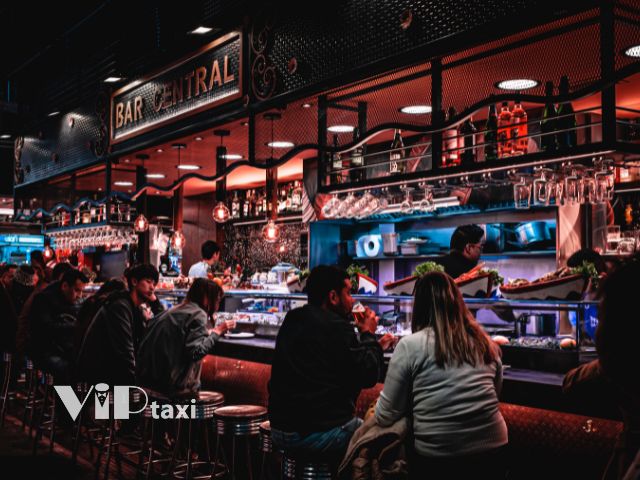 Best Nightlife and Top Restaurants in Phoenix and Tucson