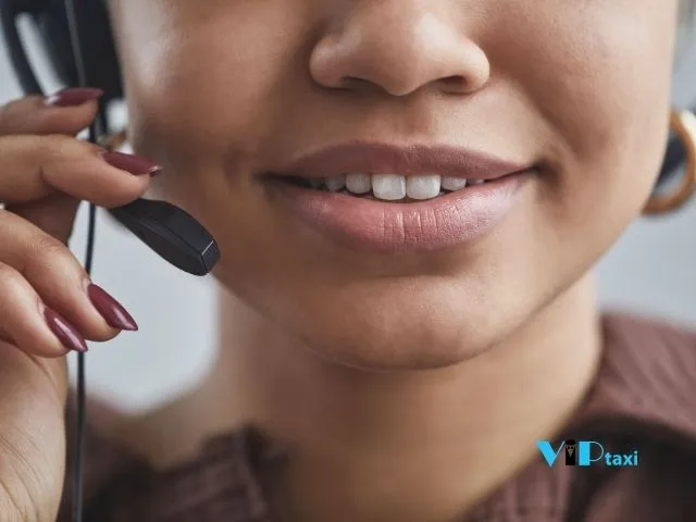 customer-service-representative-headset Customer Service Representative Wearing a Headset